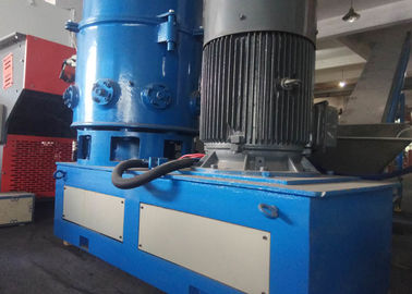 PE LDPE LLDPE Maszyna z tworzywa sztucznego Aglomerator 2300 * 950 * 1700 Pojemność 300 kg