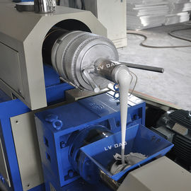 Dwuetapowa maszyna do recyklingu tworzyw sztucznych Recykling odpadów przemysłowych Kompaktowa konstrukcja
