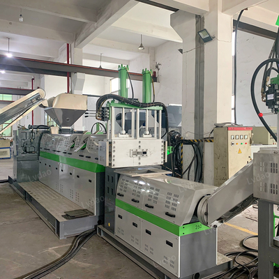 Pierścień wodny Dostosowana maszyna do recyklingu PE do granulowania tworzyw sztucznych