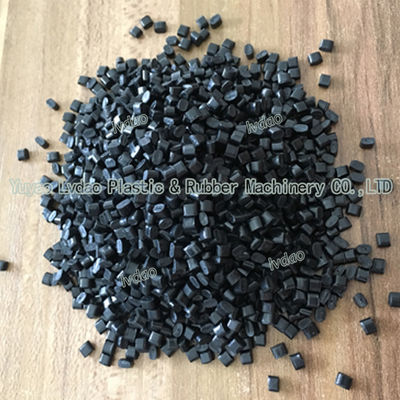 PP PE ABS PS PC PA Maszyna do recyklingu tworzyw sztucznych 500 kg / h Wysoka wydajność